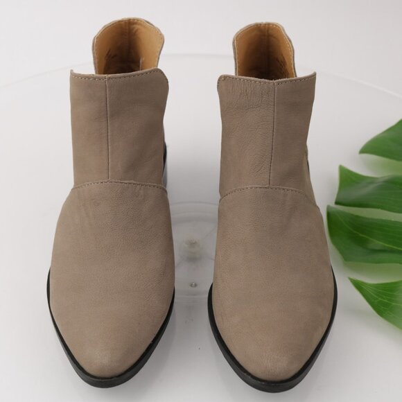 Lucky Brand Womens Paramo Boot Size 7 Tan Leather Pull On Bootie Cutouts Comfy - Picture 11 of 13